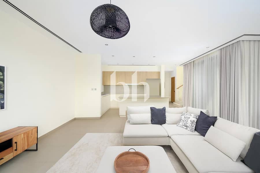 Exclusive | True Corner | Well Located - Image 6