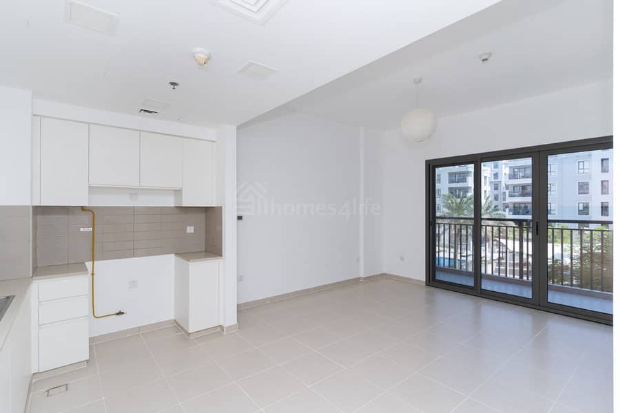 COMFORTABLE 2BR | POOL VIEW | READY TO MOVE IN