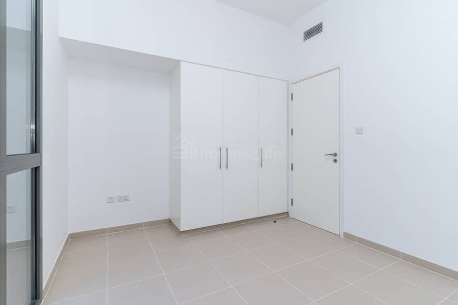 COMFORTABLE 2BR | POOL VIEW | READY TO MOVE IN - Image 11