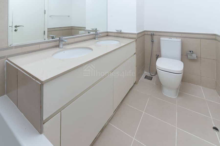 COMFORTABLE 2BR | POOL VIEW | READY TO MOVE IN - Image 20