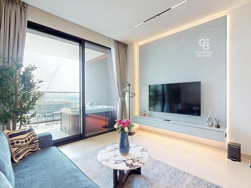 Luxury Living | Canal View | Prime Location - Image 7