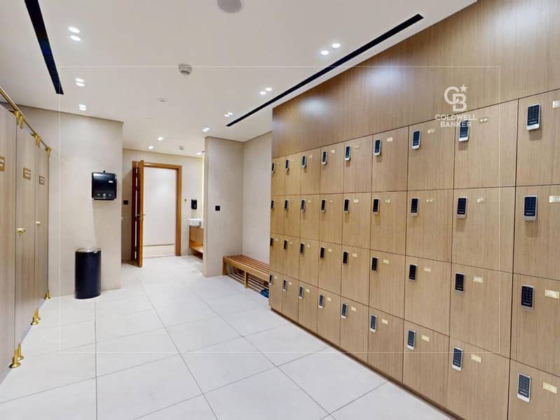 Luxury Living | Canal View | Prime Location - Image 18