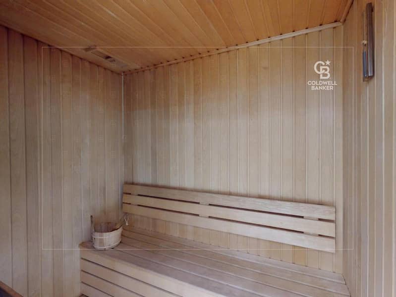 Luxury Living | Canal View | Prime Location - Image 20