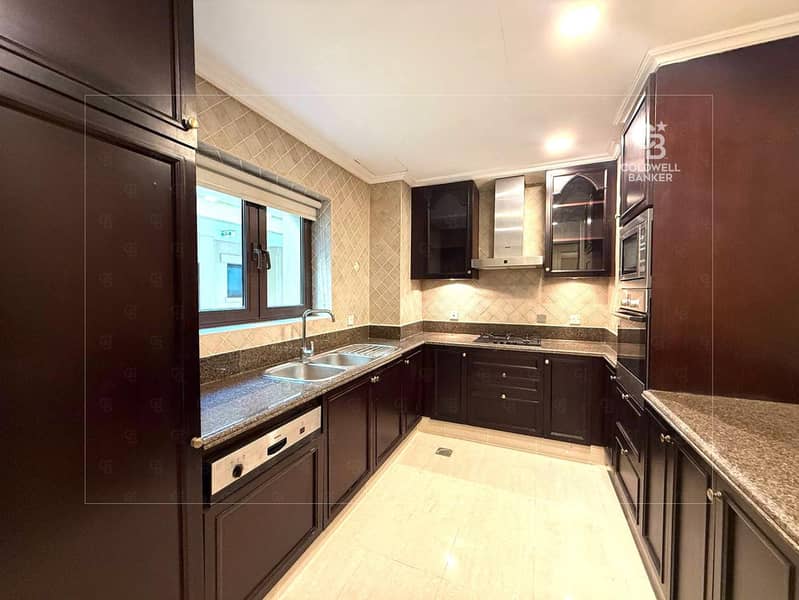 Spacious | Ready To Move In | Well Maintained - Image 7