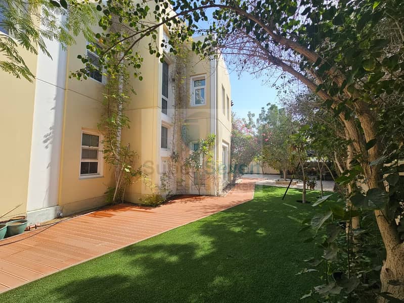 STAND ALONE || MAID'S ROOM || PRIVATE GARDEN