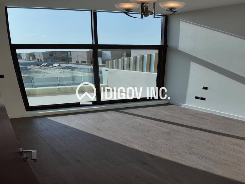 Spacious Villa | Family-Friendly Community - Image 9