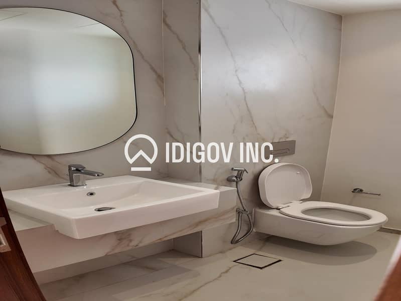 Spacious Villa | Family-Friendly Community - Image 15