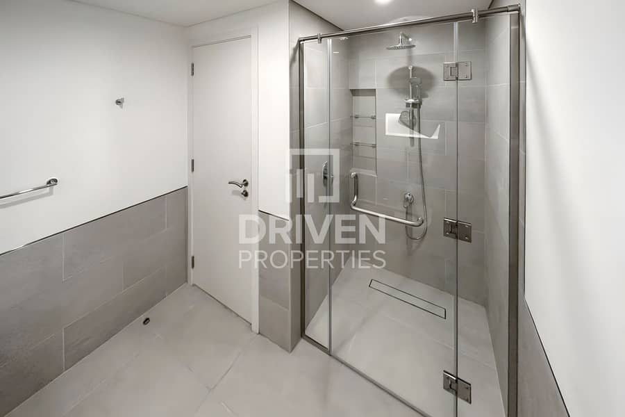 Vacant on March | Largest Unit | Tranquil Living - Image 10