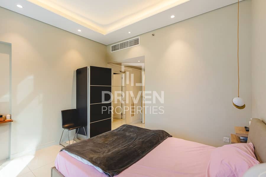 Prime Location | Canal View | Fully upgraded - Image 8