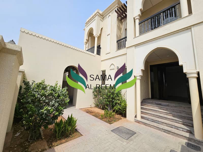 Stunning 5-Bed+Maid | Shared Pool, Gym | Vacant