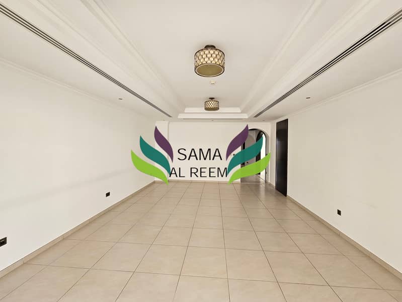 Stunning 5-Bed+Maid | Shared Pool, Gym | Vacant