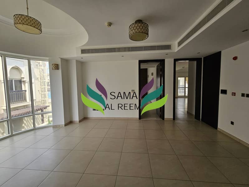 Stunning 5-Bed+Maid | Shared Pool, Gym | Vacant - Image 20