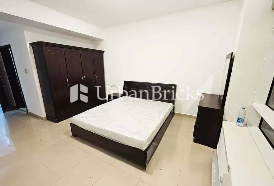 With Balcony| Lake View | Next to Metro| Furnished