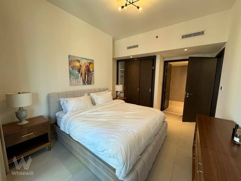 Steps to Burj Khalifa | Boulevard View | Furnished - Image 8