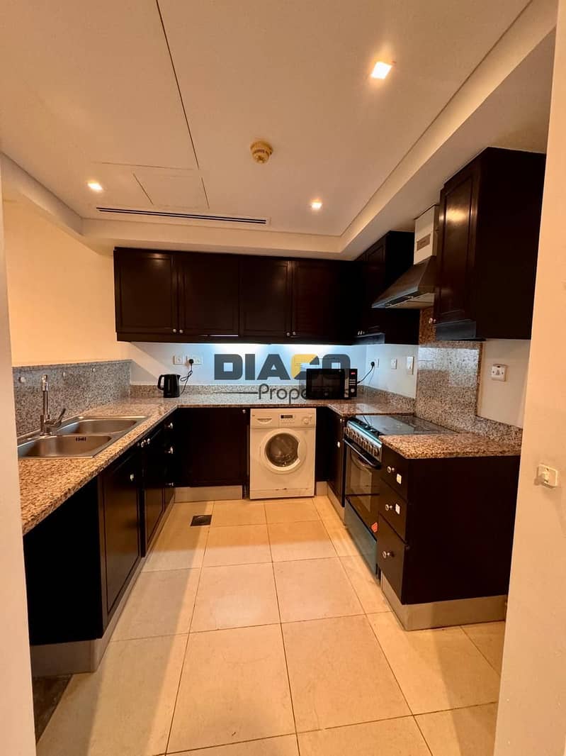 Fully Furnished 2 Bedroom | Spacious | Prime Location | 12 Cheques