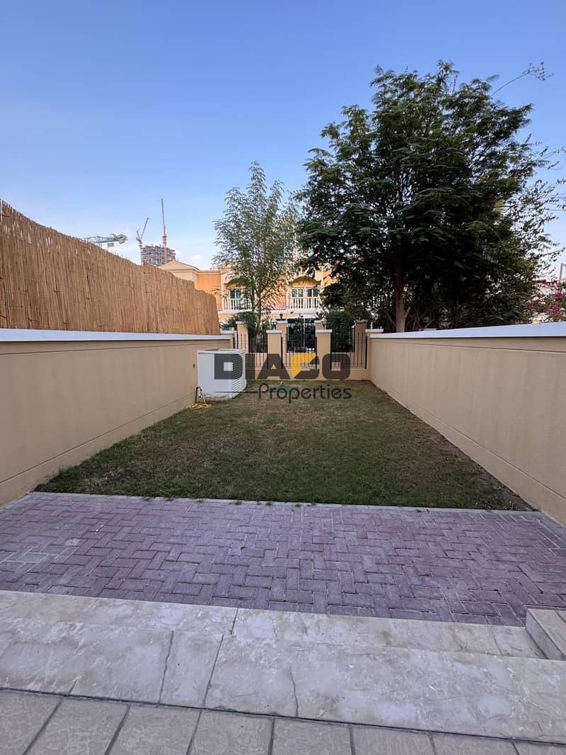 Fully Furnished 2 Bedroom | Spacious | Prime Location | 12 Cheques - Image 14