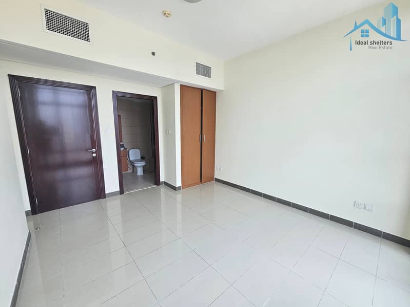 High Floor I Marina View I Near to Metro - Image 8