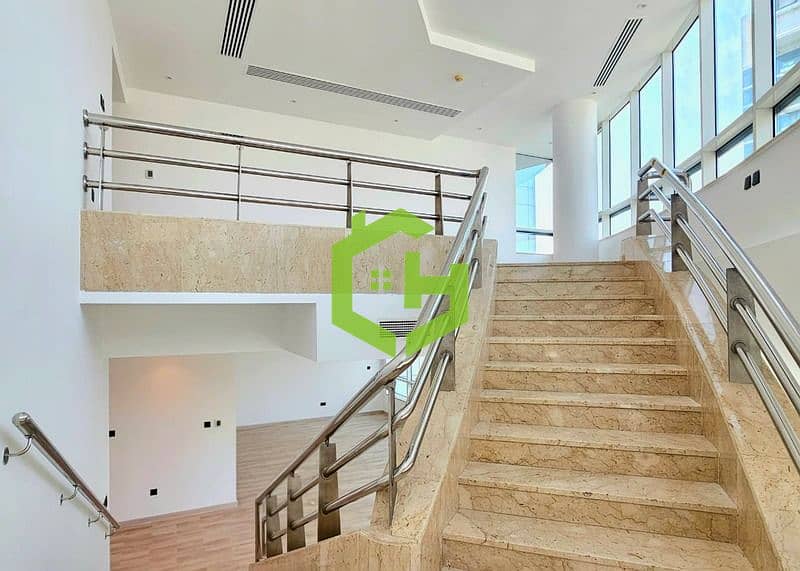 Marina & Skyline Views | Luxury Living | Upgraded - Image 7