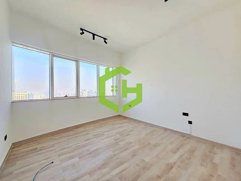 Marina & Skyline Views | Luxury Living | Upgraded - Image 13