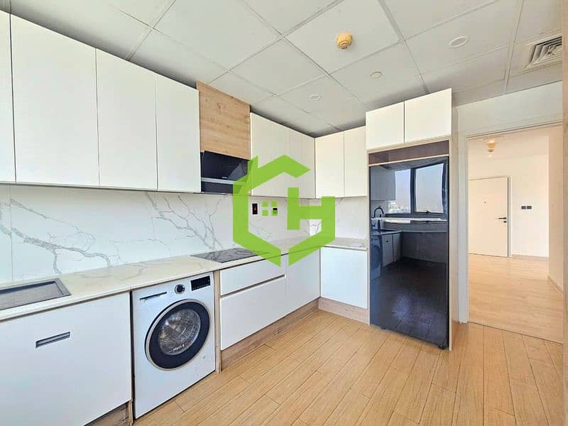 Marina & Skyline Views | Luxury Living | Upgraded - Image 20