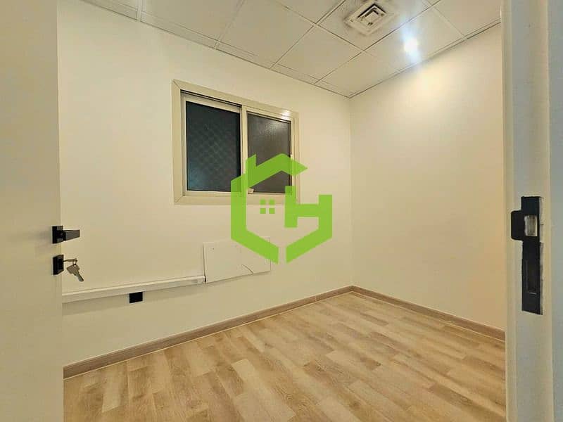 Marina & Skyline Views | Luxury Living | Upgraded - Image 22