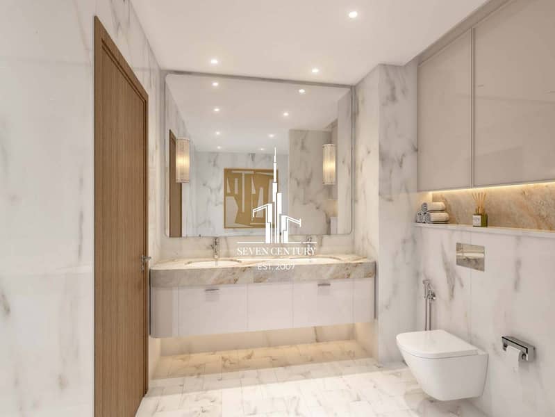 Luxury Living | High ROI | Waterfront Community