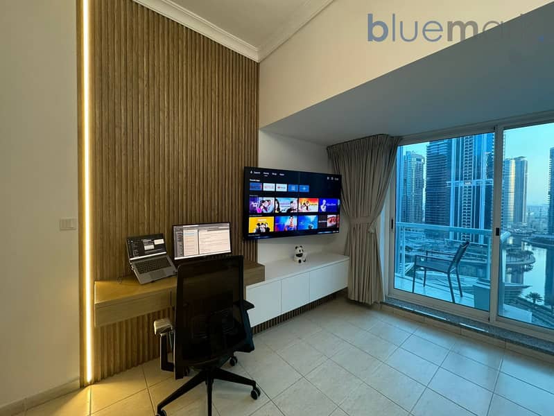 Extra-Spacious Studio | Fully Upgraded | Next to Metro | Lake View | VOT