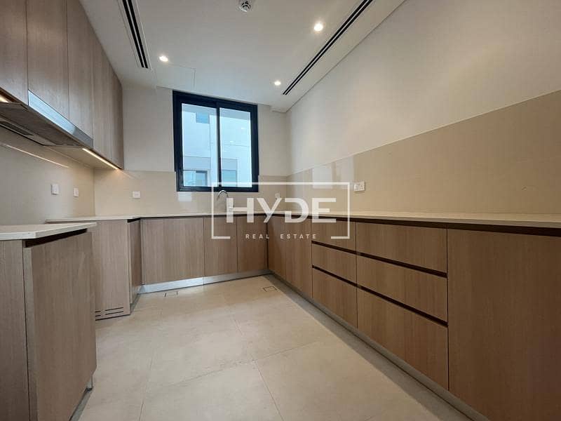 Type B | Single Row | 4 Bed + Maids Room - Image 6