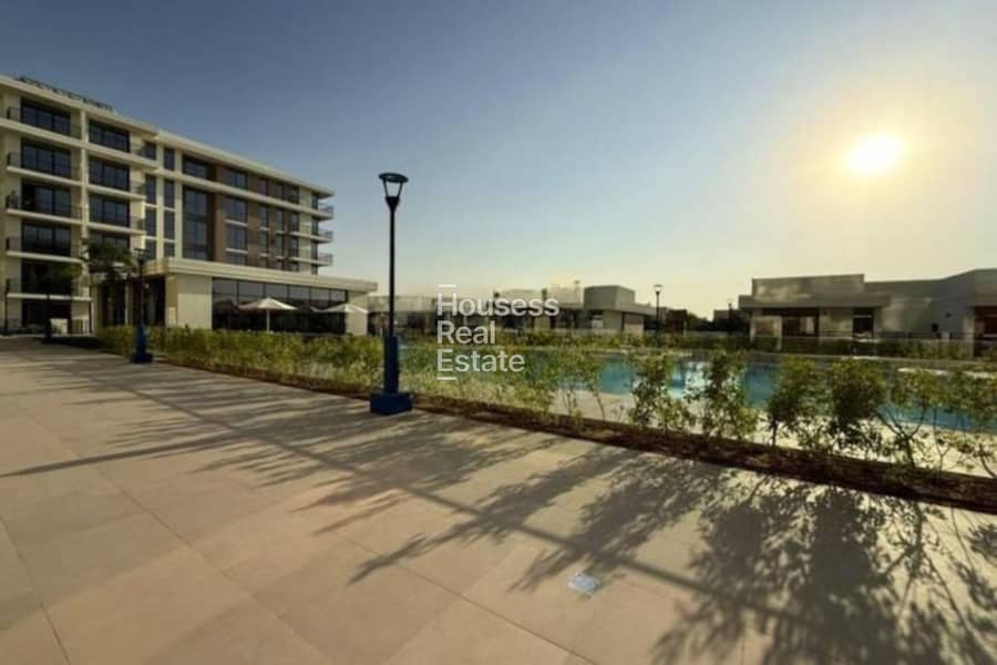 Brand New | Luxury Living | Prime Location - Image 6