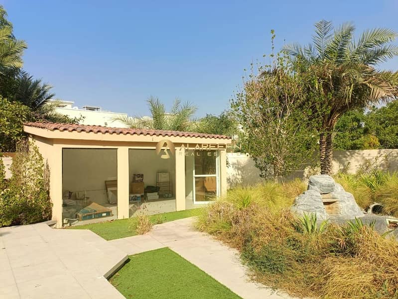 Fully Upgraded | 2Br+Maid | Community View - Image 14