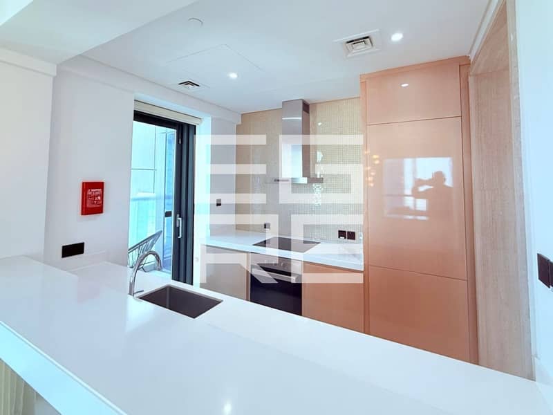 Fully Upgraded | Vacant | Modern Furniture - Image 9