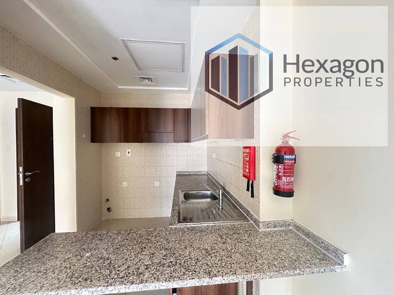 BRIGHT AND SPACIOUS 1 BHK | PRIME LOCATION | VACANT | FOR AFFORDABLE PRICE OF AED 70,000