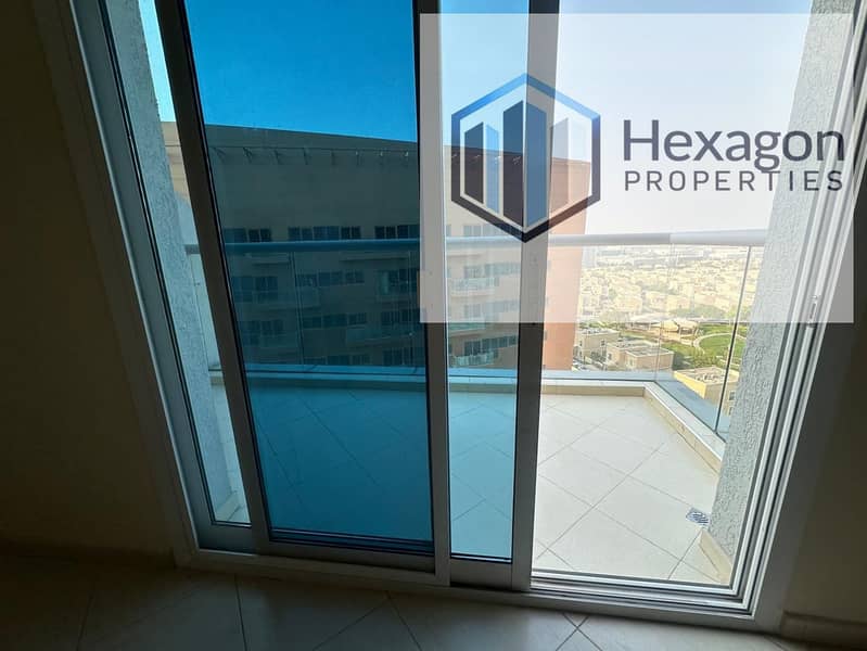 BRIGHT AND SPACIOUS 1 BHK | PRIME LOCATION | VACANT | FOR AFFORDABLE PRICE OF AED 70,000 - Image 6