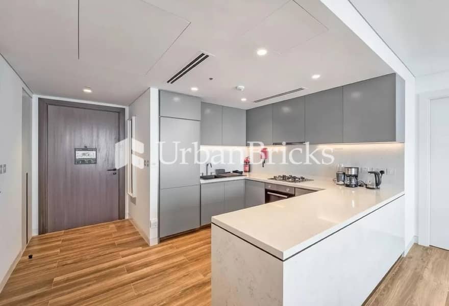 Vacant| Island View | Luxury Furniture