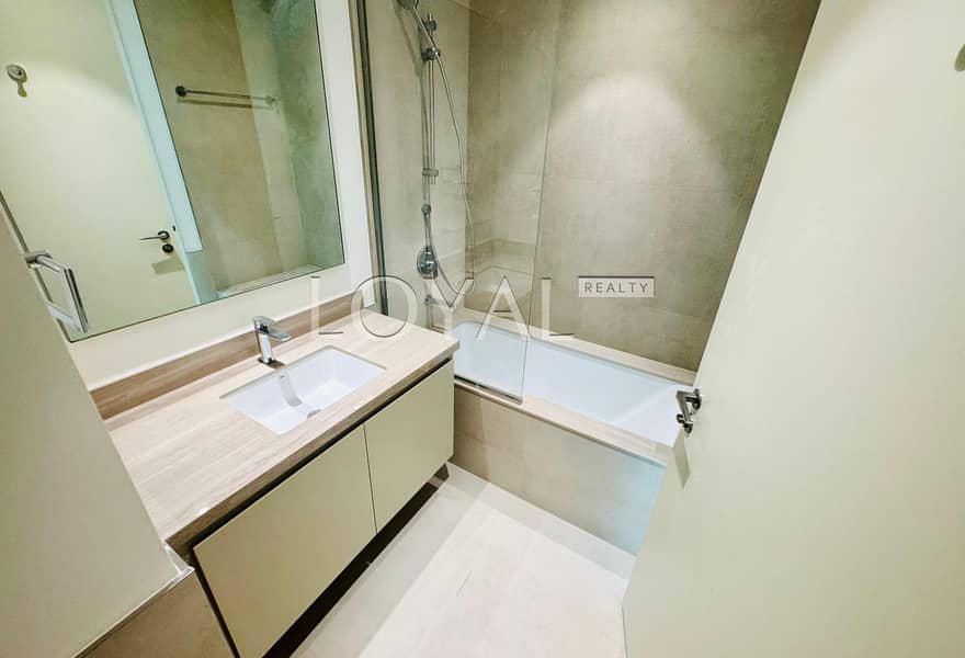 Motivated Seller | Brandnew | Best Price - Image 11