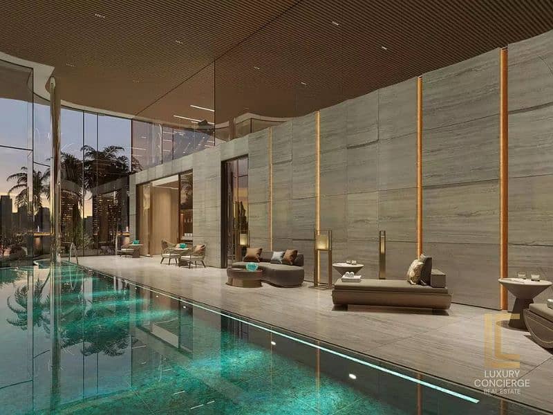 ULTRA-LUXURY PENTHOUSE | PRIME WATERFRONT - Image 8