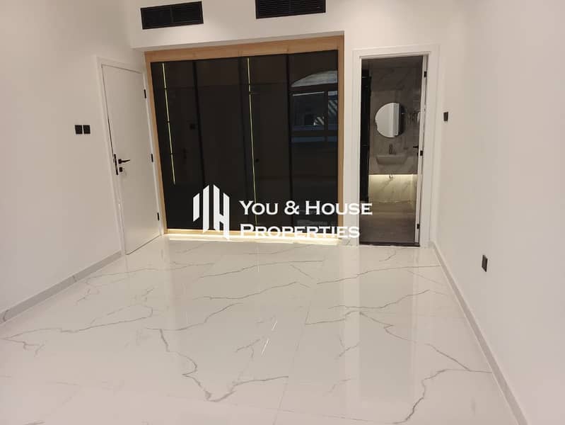 Luxury Upgraded 1Bed | Designer Finishes | Modern Lifestyle