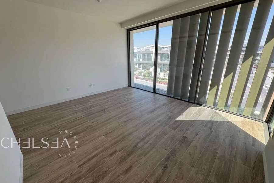 COMMUNITY VIEW | OPTIONS AVAILABLE | AREA EXPERT