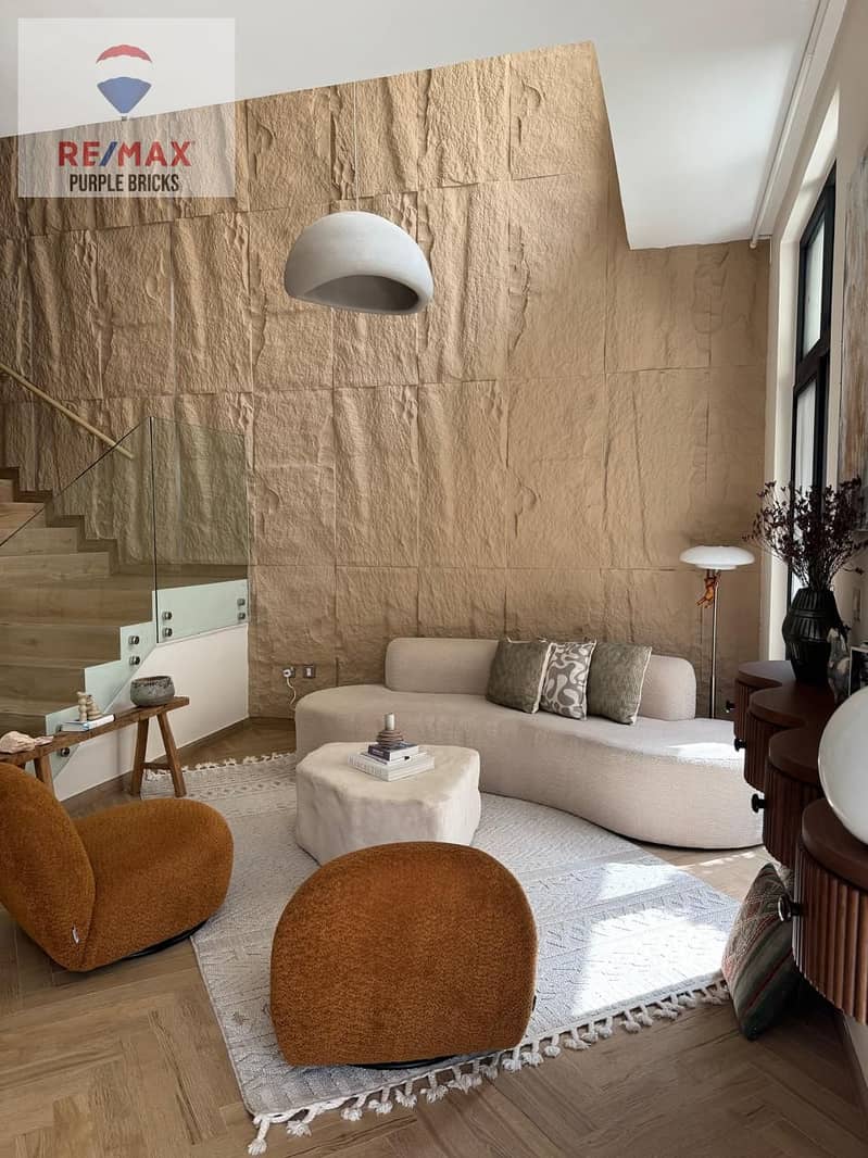 Corner Unit | Newly Upgraded Ground Floor 3BR plus Study and Maid Room with Garden