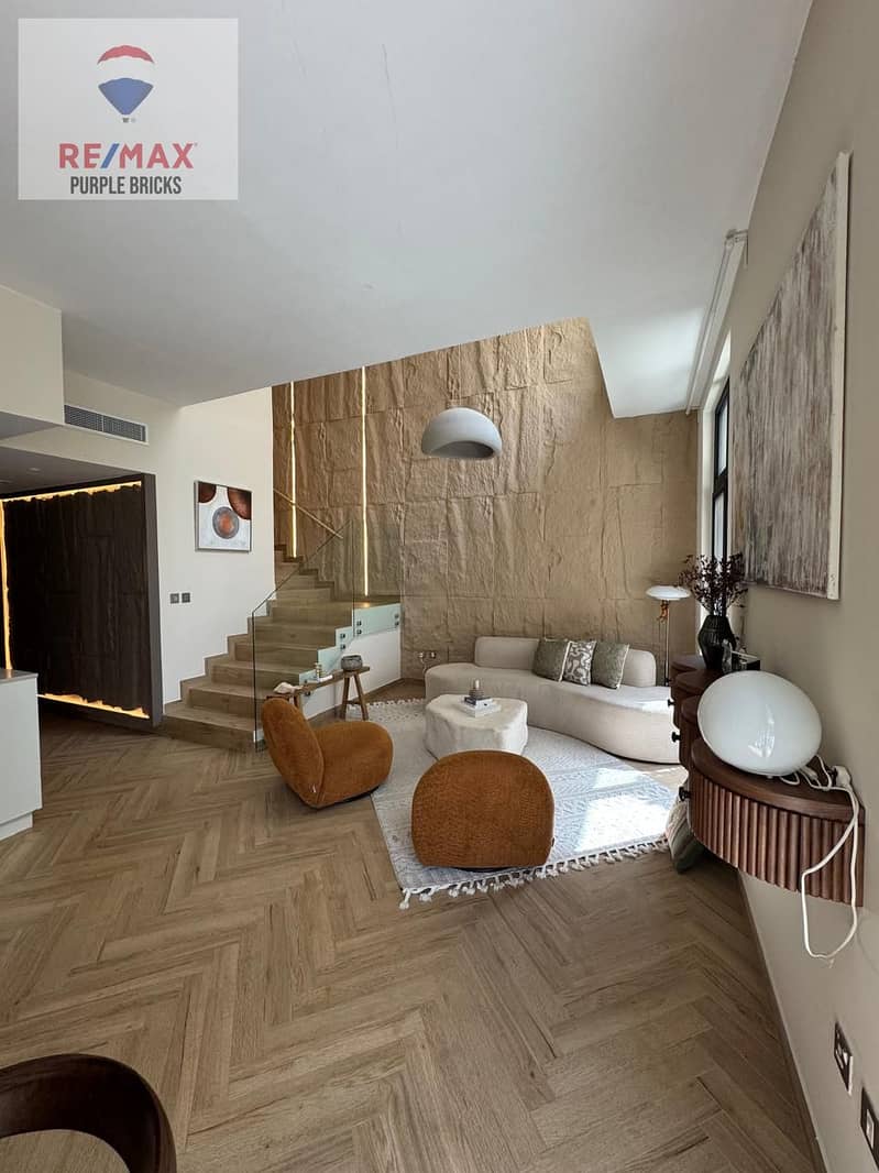 Corner Unit | Newly Upgraded Ground Floor 3BR plus Study and Maid Room with Garden