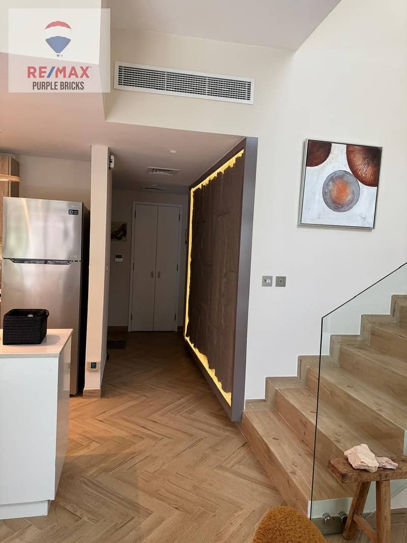 Corner Unit | Newly Upgraded Ground Floor 3BR plus Study and Maid Room with Garden - Image 7