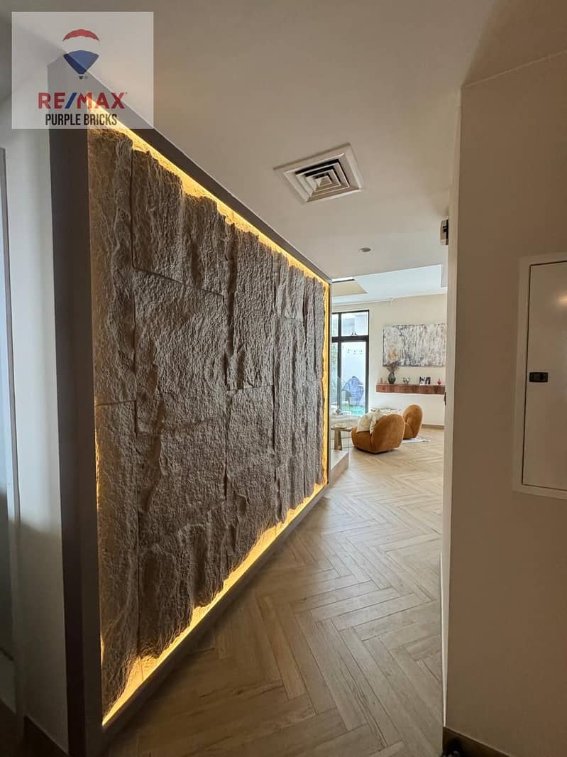 Corner Unit | Newly Upgraded Ground Floor 3BR plus Study and Maid Room with Garden - Image 10