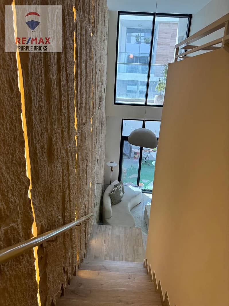 Corner Unit | Newly Upgraded Ground Floor 3BR plus Study and Maid Room with Garden - Image 18