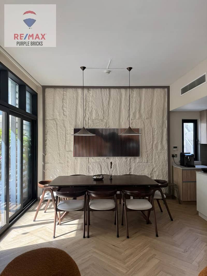 Corner Unit | Newly Upgraded Ground Floor 3BR plus Study and Maid Room with Garden - Image 26