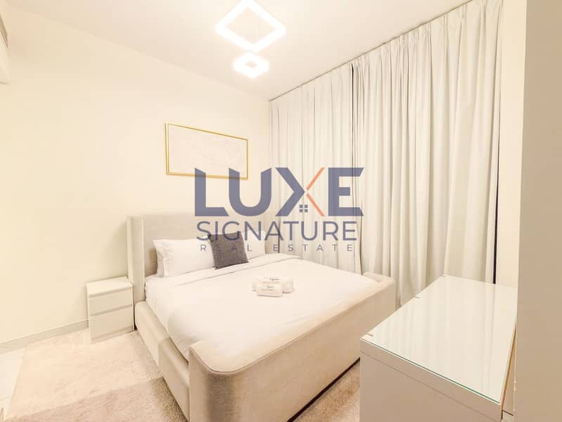 Luxury 2 Bedroom Apartment with Private Pool | Samana Golf Avenue, Dubai - Image 8