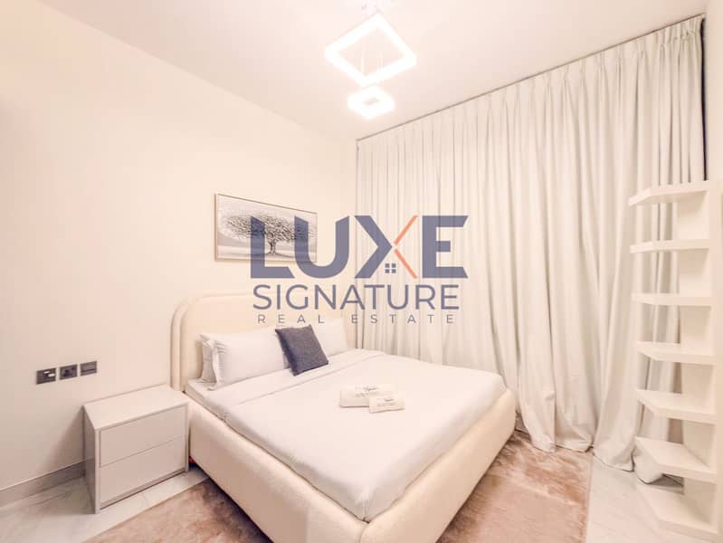 Luxury 2 Bedroom Apartment with Private Pool | Samana Golf Avenue, Dubai - Image 15