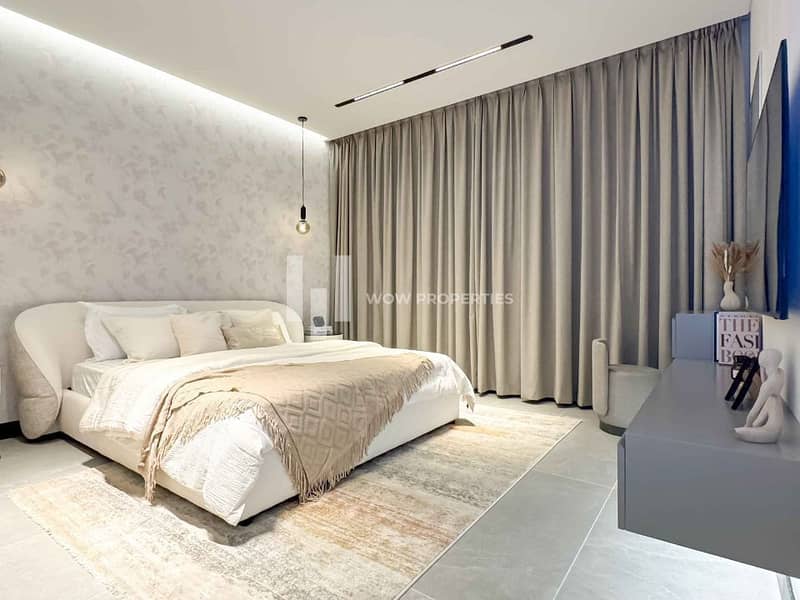 Boulevard View | Private Jacuzzi | Multiple Option Boulevard View | Private Jacuzzi | Multiple Option