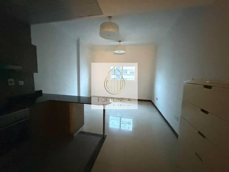 Ready to Move| With Kitchen Appliance| DSO