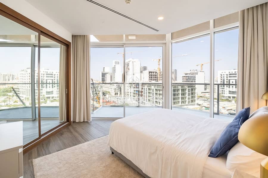 Beautifully Furnished| Upgraded| Bright| Vacant - Image 15