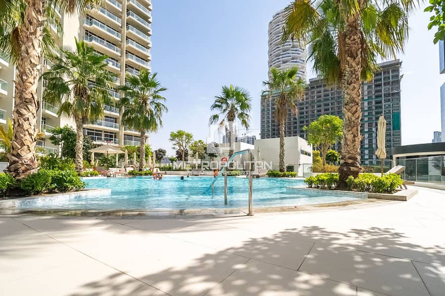 Beautifully Furnished| Upgraded| Bright| Vacant - Image 19